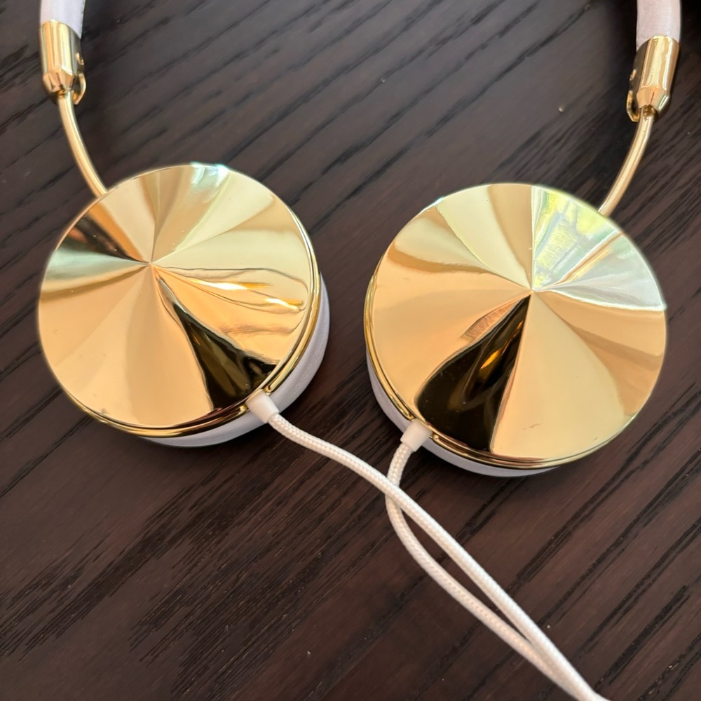 Frends Layla headphones